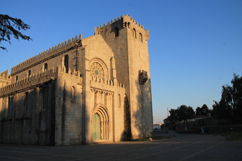 leça do balio exterior Iglesia Leça do Balio