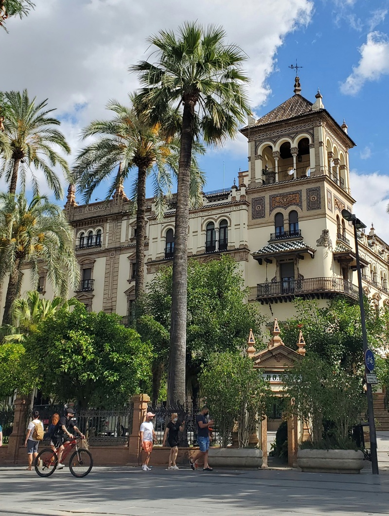 Sevilla imprescindible eBike tour (grupo privado)